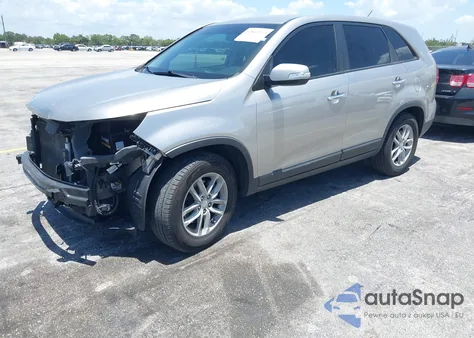 2014 Kia Sorento Lx z USA, uszkodzony, nr VIN 5XYKT3A61EG539717